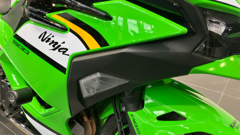 Kawasaki Ninja EX500JSFAN (25MY)